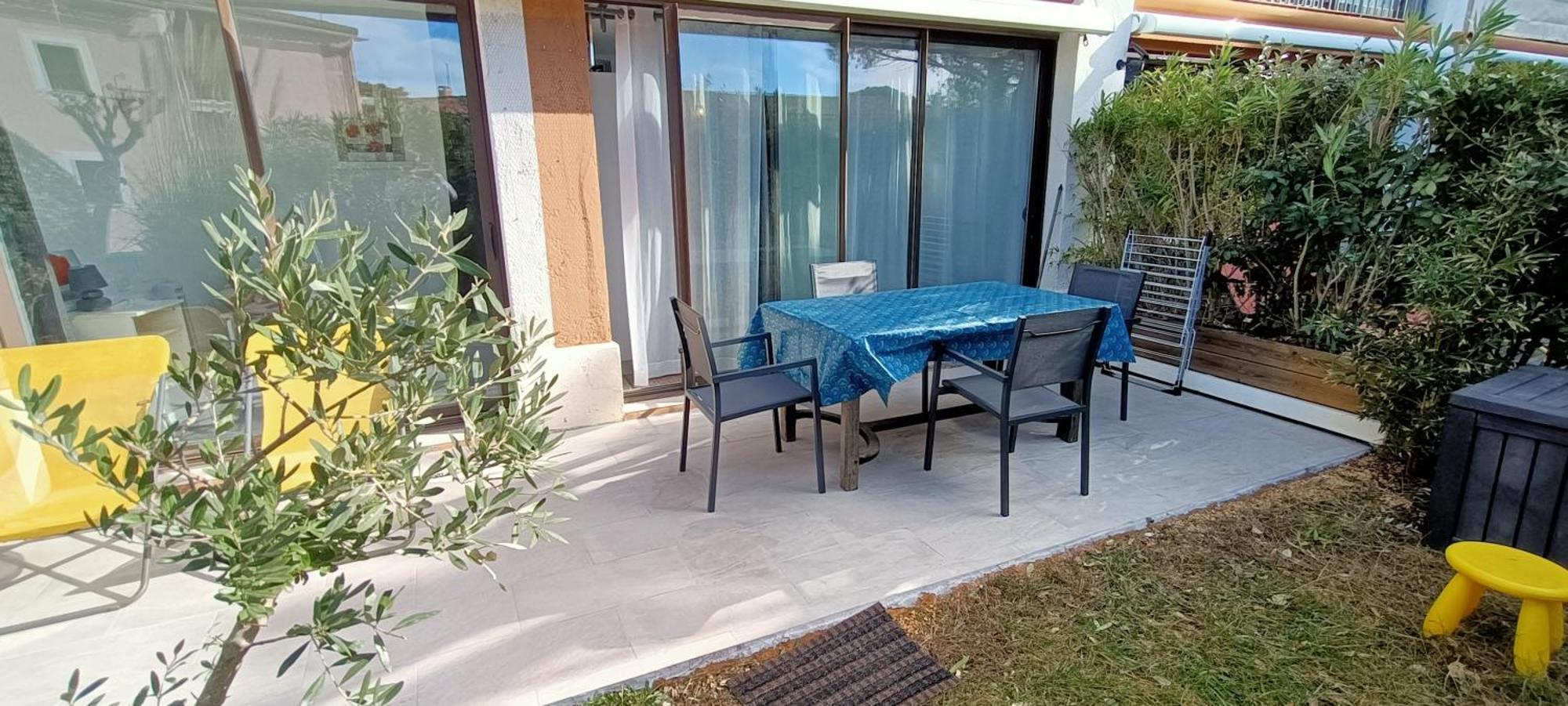 Port Cogolin, T2 Calme Dans Belle Residence, Piscine, Proche St Tropez Экстерьер фото